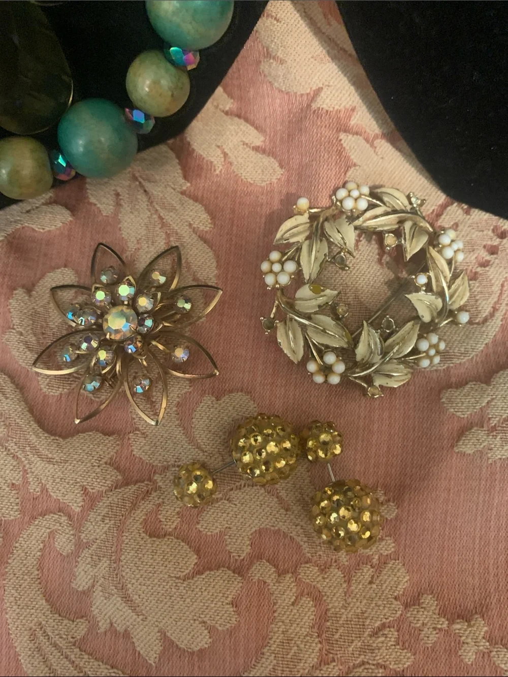 Lot of  Beaded Statement Necklaces Set with Matching Earrings brooches green